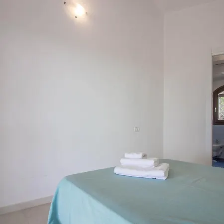 Guesthost - Seaview With Large Terrace Appartement Porto Istana