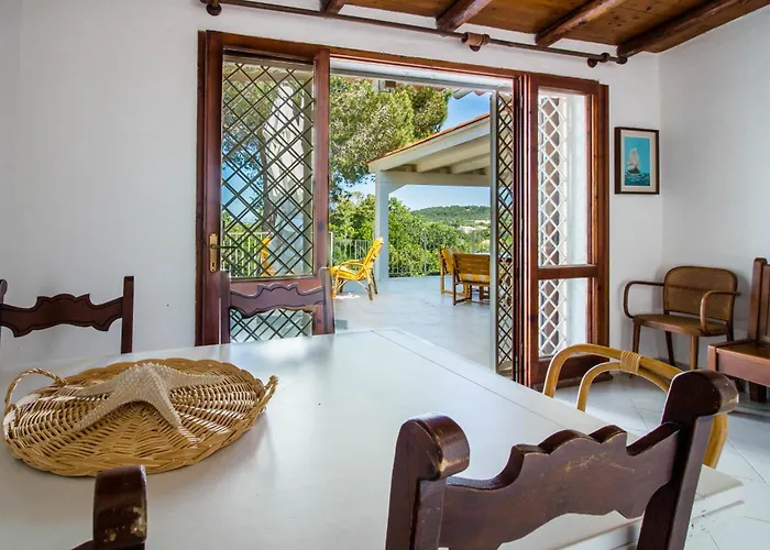 Guesthost - Seaview With Large Terrace Porto Istana