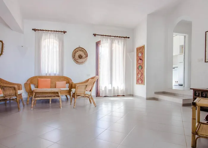 Guesthost - Seaview With Large Terrace Porto Istana